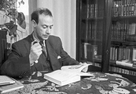 «Книжный календарь non/fictio№». 10 июля 1905 года в слободе Покровской (ныне город Энгельс) родился Лев Абрамович Кассиль.